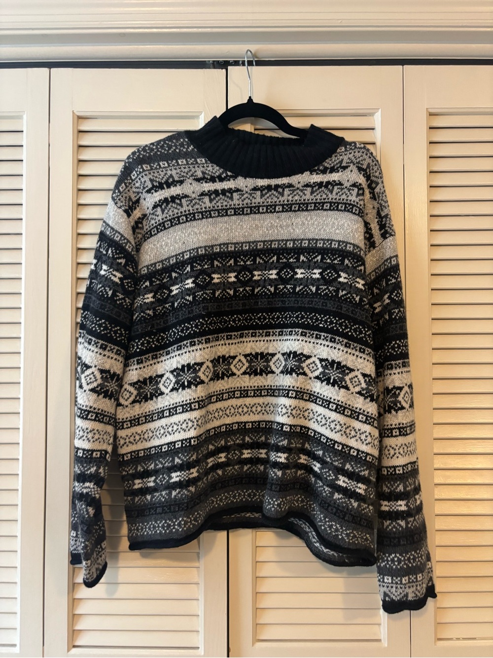 Style & Co. Black and White Nordic Crewneck Sweater